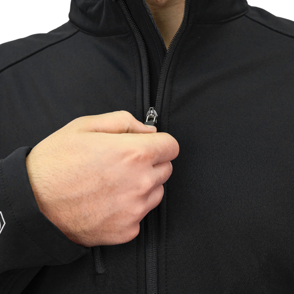 7750 THE EVOKE SOFTSHELL JACKET
